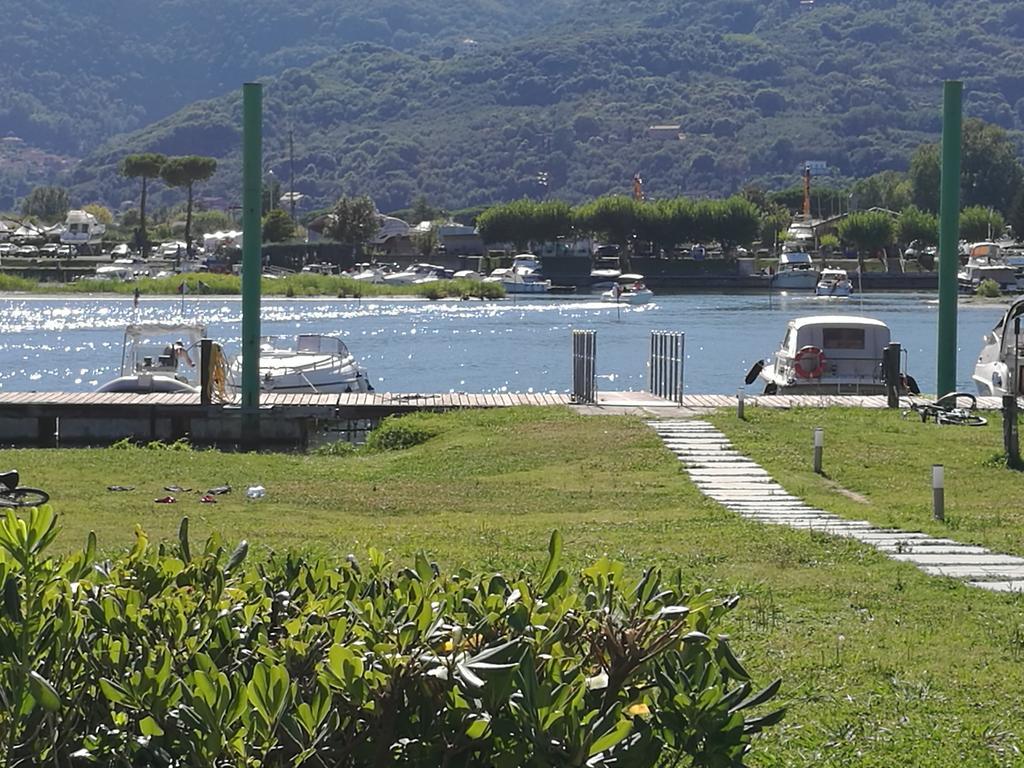Hotel Iron Gate Marina3B Sarzana Exterior foto
